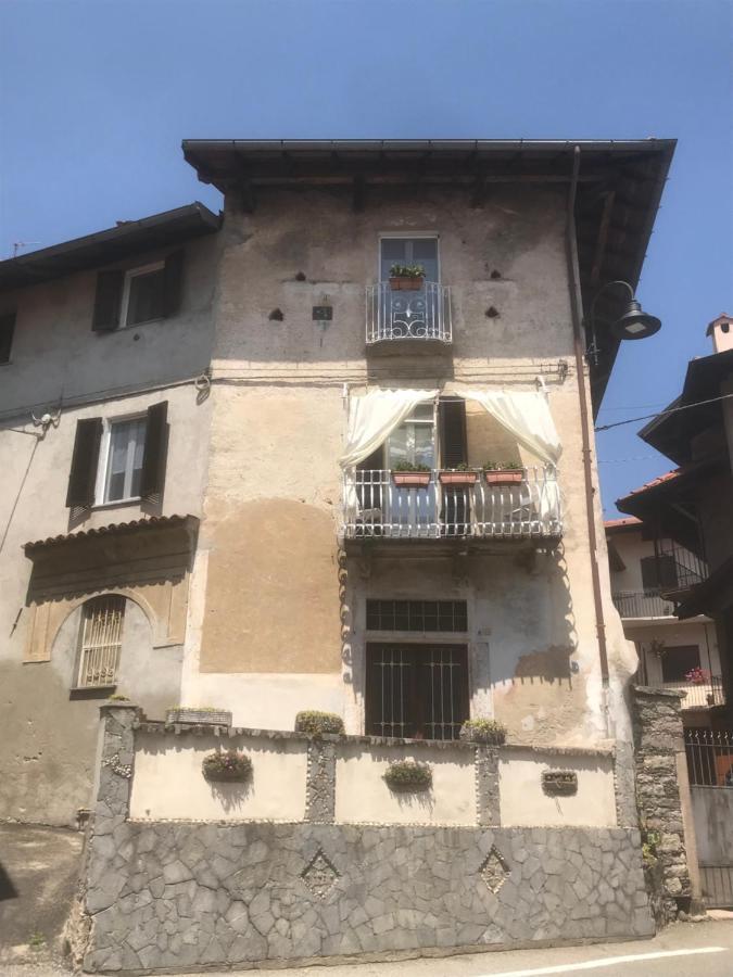 Il Nido Di Tiffany Daire Massino Visconti Dış mekan fotoğraf